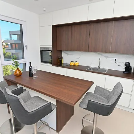 Anna Cozy Apartmant דירה מורטר